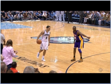 Kobe pointing out where the ball will go next deron vs kobe